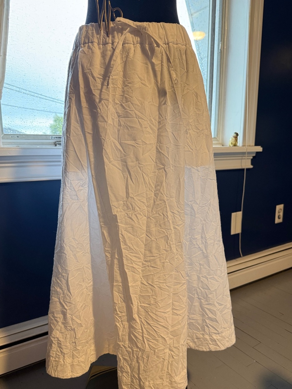 Made In Italy Women’s White Elastic-Waist Maxi Skirt